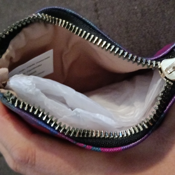 Nanette Lepore Floral 🌼 Coin purse 🌹 nwot - Picture 8 of 9